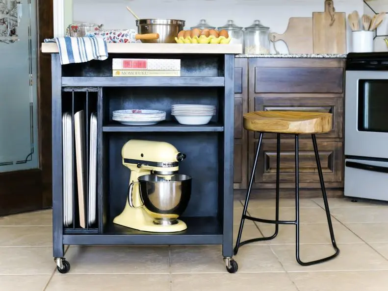 Portable Rolling kitchen Island with wheels